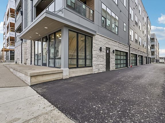 3rd image of 2867 Kobuk Dr Unit 201