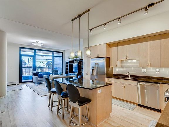 2nd image of 1120 S 2nd St APT 516