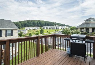 3rd image of 2312 Bayberry Ln