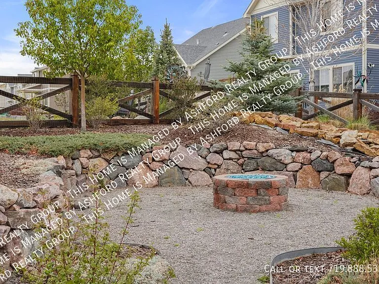 7215 Rim Bluff Ln — Photo 28