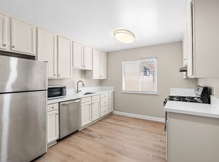 4695 Mission Blvd #4695, San Diego, CA 92109