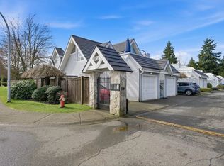 9771 152b St #4, Surrey, BC V3R9V9