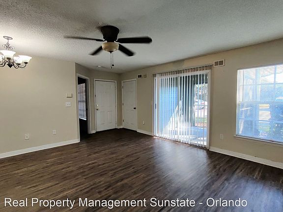 3rd image of 5100 Park Central Dr APT 814