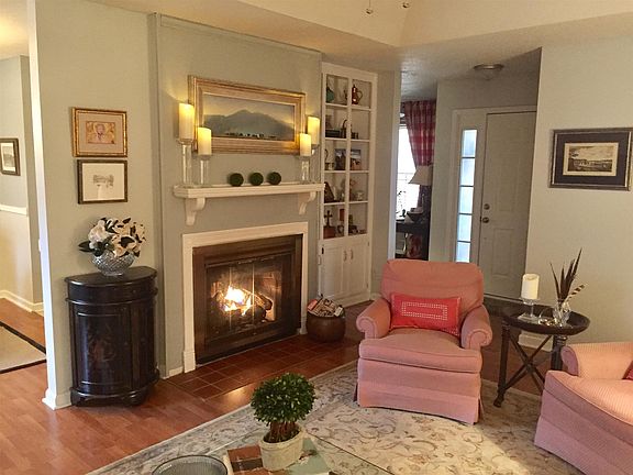 2nd image of 1200 Riverwood Pl APT 6