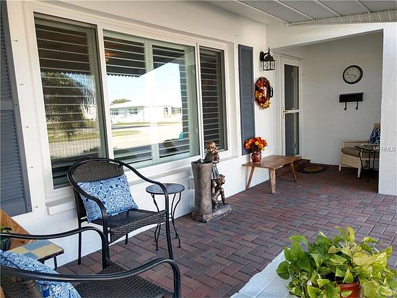 4th image of 9800 Mainlands Blvd E