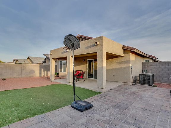 4th image of 2744 W Wayland Dr