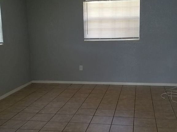 3rd image of 1409 Lotela Ave