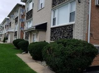 9413 S 79th Ct APT 3N, Hickory Hills, IL 60457