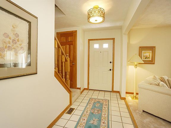 3rd image of 1063 Carraway Ln