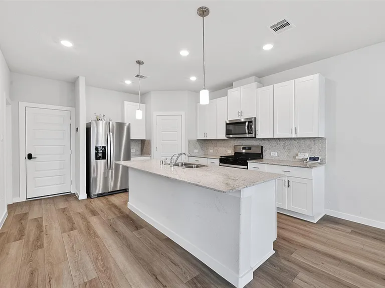 14839 Slow River Ave — Photo 21