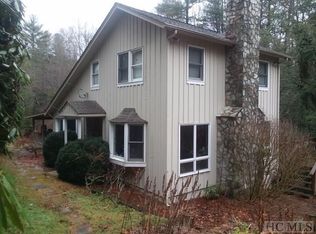 450 Lance Rd, Cashiers, NC 28717