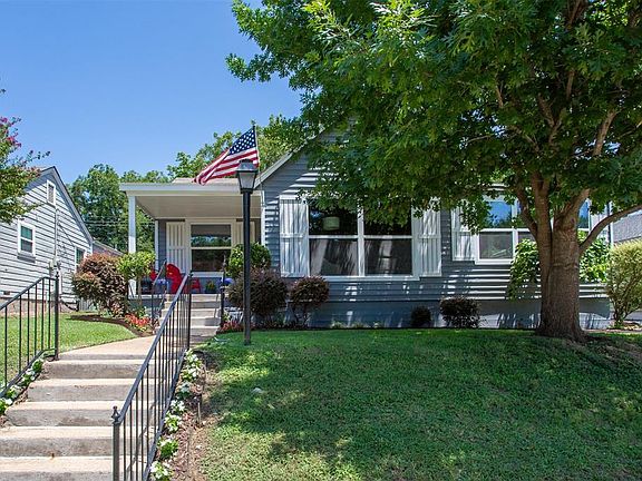 3rd image of 3712 Collinwood Ave