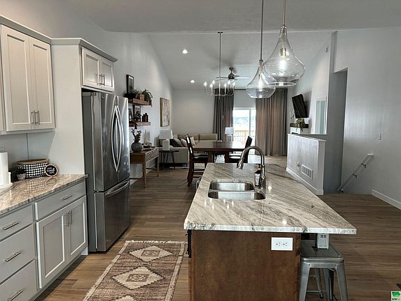 4th image of 5211 Overlook Ln
