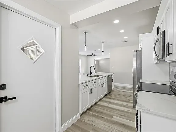 8012 Dell Dr — Photo 16