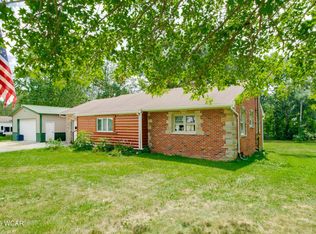 370 Lutz Rd, Lima, OH 45801