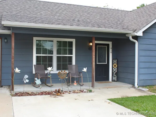 414 E Stacy Ave, Chouteau, OK 74337