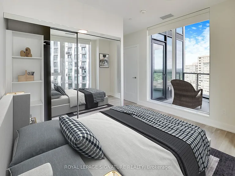 25 Cordova Ave #Penthouse 04 — Photo 21