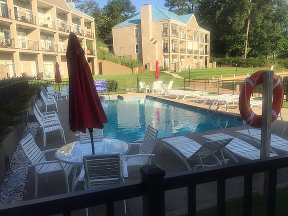 5th image of 100 Harbor Pl Unit 603
