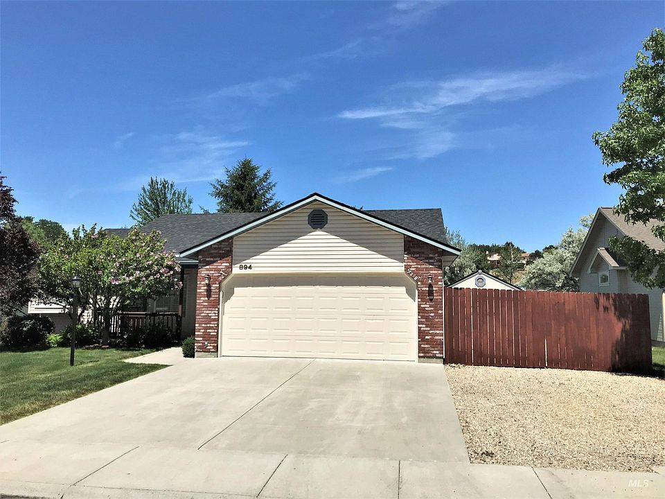 1st image of 894 E Cembra St