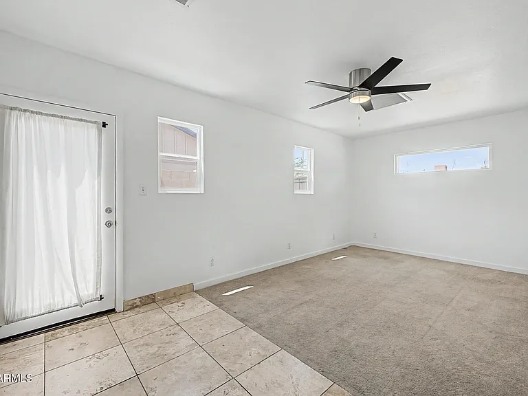 6713 E Latham St — Photo 19