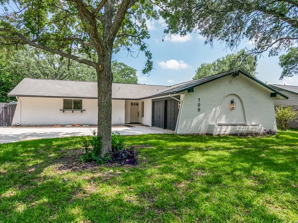 108 PATRICK HENRY DR, Schertz, TX 78154