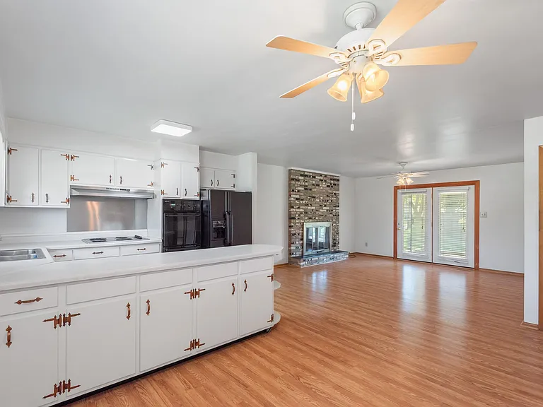 6216 Mountain Laurel Rd — Photo 13