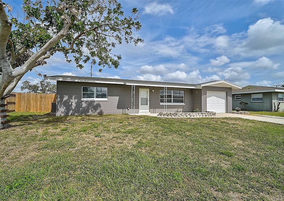 1st image of 555 OXFORD DRIVE