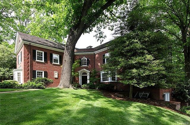 28 Dromara Rd, Saint Louis, MO 63124 | Zillow