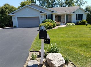 13891 56th St N, Stillwater, MN 55082