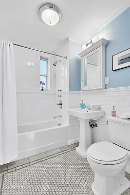 Sold by Corcoran | media 27