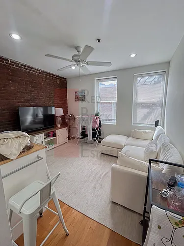6 Cleveland Pl #12 Photo 1