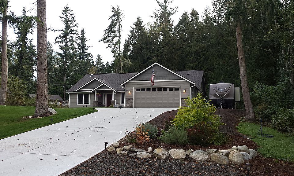 1st image of 37078 Tamarack Dr NE