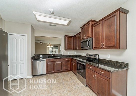 3rd image of 171 Prairie Falcon Dr