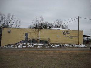 2nd image of 321 Tolbert St
