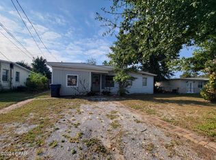 1405 W 13th St, Panama City, FL 32401