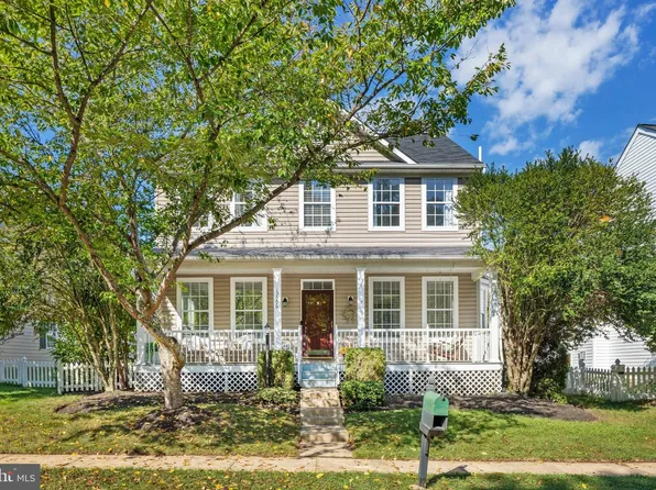 12506 Iona Sound Dr, Bristow, VA 20136
