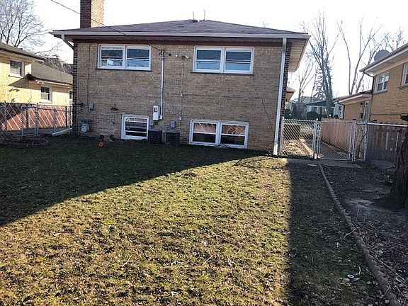 4th image of 3918 W Fitch Ave