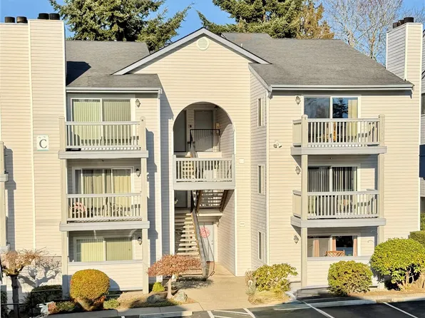 11325 19th Avenue SE #C-211 , Everett, WA 98208