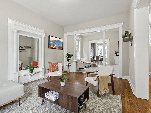 4th image of 259 Woodlawn Ave
