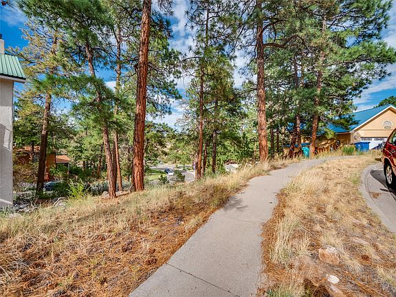 4th image of 1015 Alamo Rd