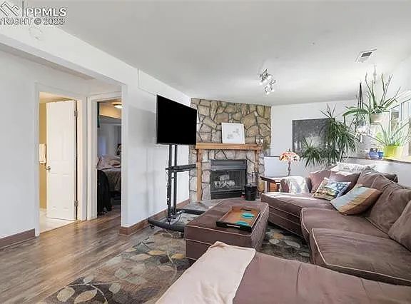 5th image of 3905 Red Cedar Dr