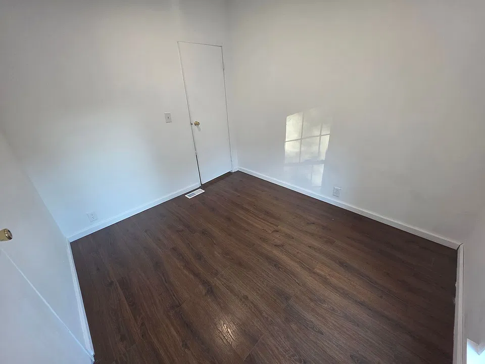 1277 Lucas Ave
