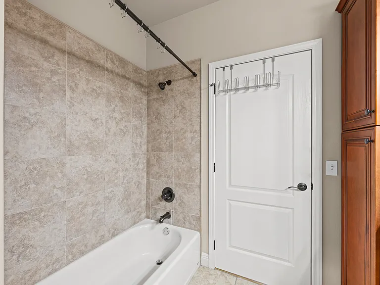 1750 Sound Haven Ct — Photo 14