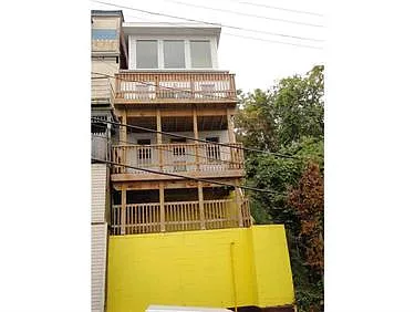 5 Nusser St photo 1