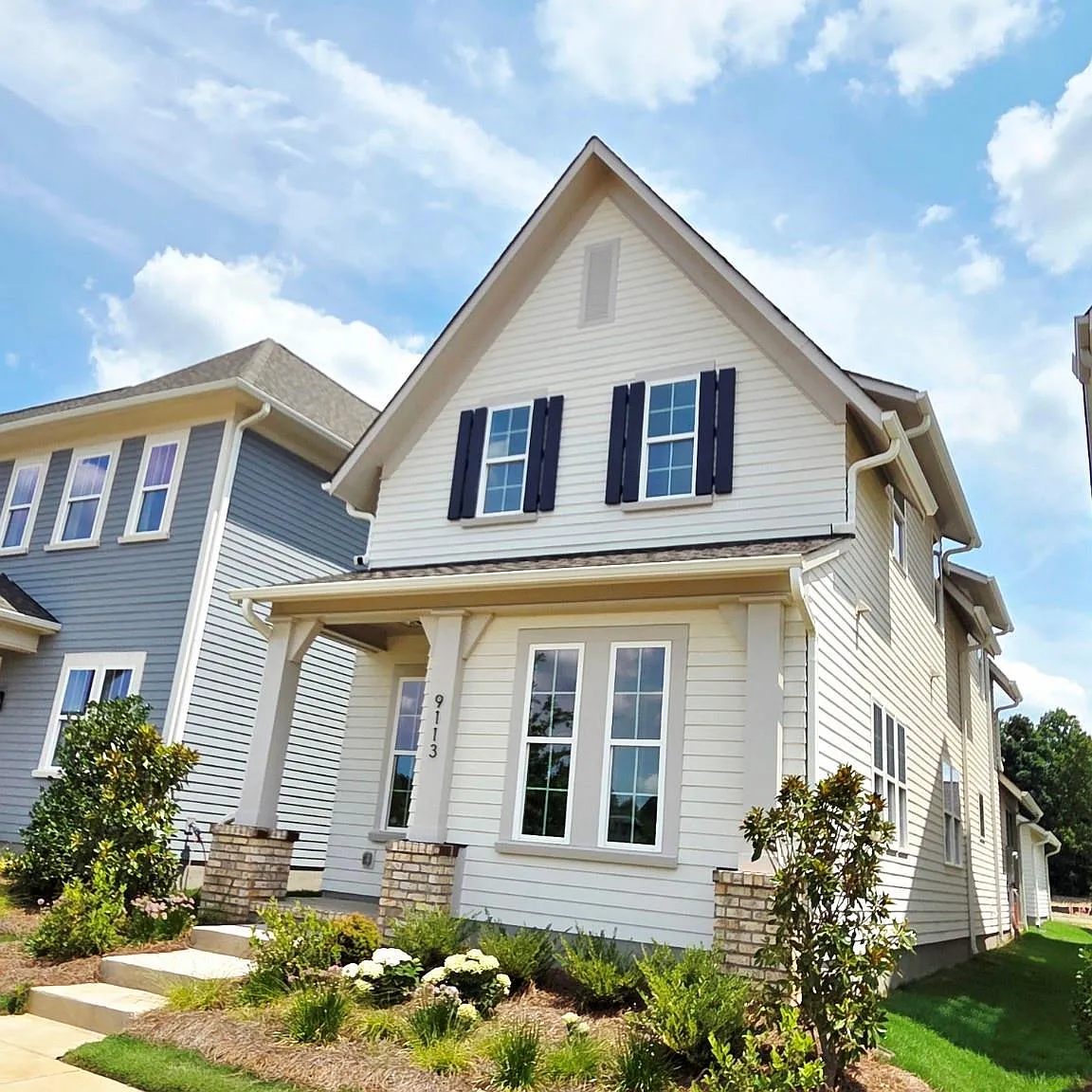 3 bed, 2.5 bath, 2229 sqft, $2,999 — Photo 1