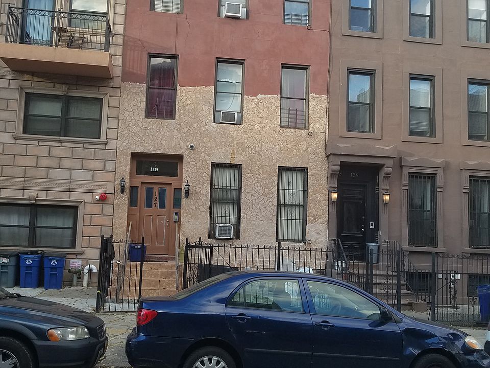 1st image of 127 Jefferson Ave #3