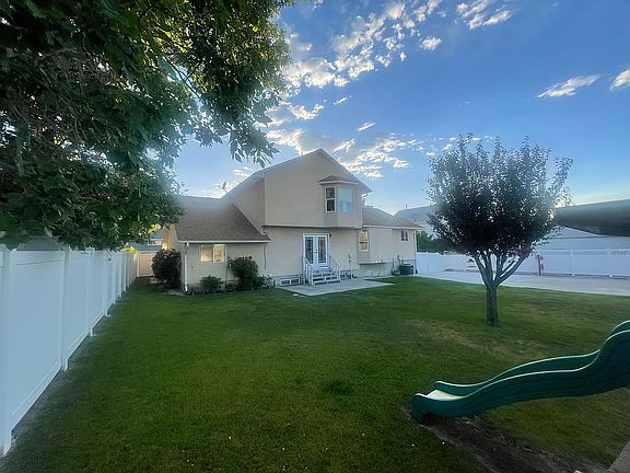 5th image of 108 N Ponderosa Dr