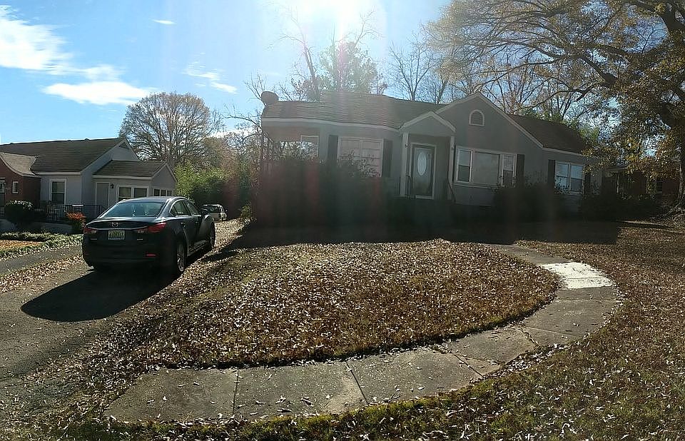 1st image of 105 Hillside Dr
