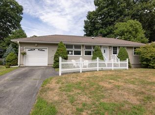 295 McKinley Rd, Portsmouth, NH 03801