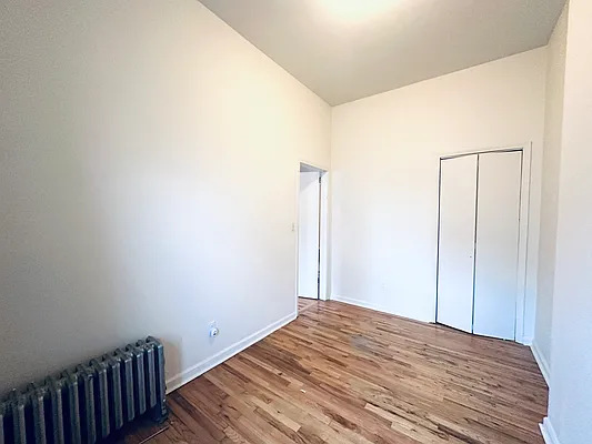 Rented by Ovation Properties, LLC | media 16